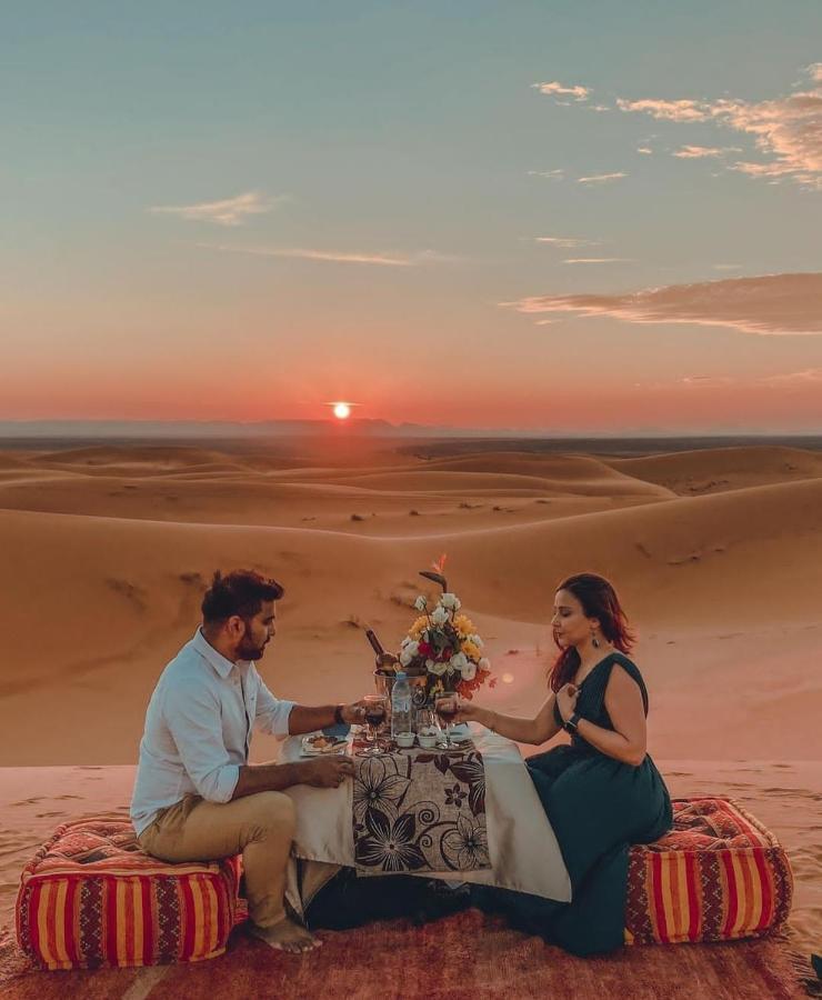 فندق Sahara Luxury Glamping مرزوكة المظهر الخارجي الصورة